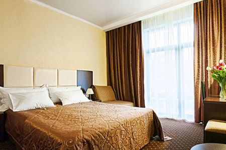 Стандартный 2-местный 1-категории (с балконом)